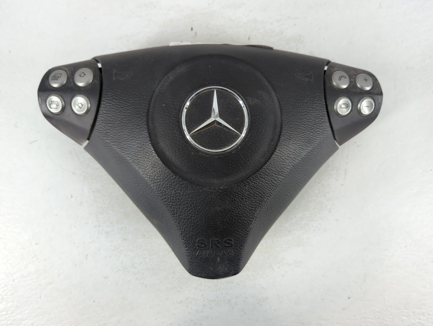 2006-2007 Mercedes-Benz C230 Air Bag Driver Left Steering Wheel Mounted P/N:BZEG21800411 Fits Fits 2006 2007 OEM Used Auto P