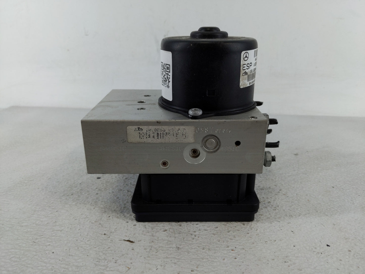 2007 Mercedes-Benz C250 ABS Pump Control Module Replacement P/N:A 005 431 43 12 Fits Fits 2006 2008 2009 OEM Used Auto Parts