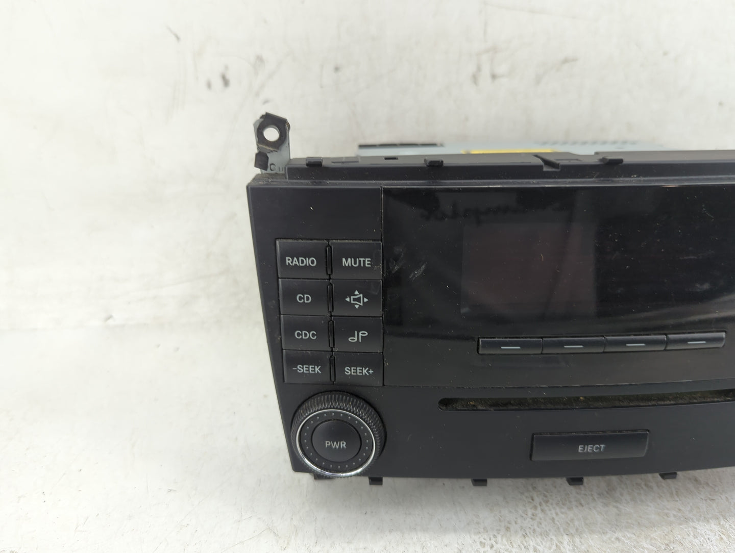 2007 Mercedes-Benz C250 Radio AM FM Cd Player Receiver Replacement P/N:A 203 870 73 89 Fits OEM Used Auto Parts - Oemusedaut