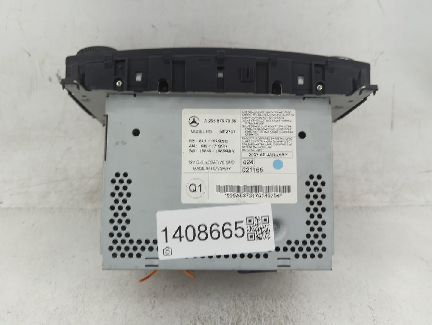 2007 Mercedes-Benz C250 Radio AM FM Cd Player Receiver Replacement P/N:A 203 870 73 89 Fits OEM Used Auto Parts - Oemusedaut