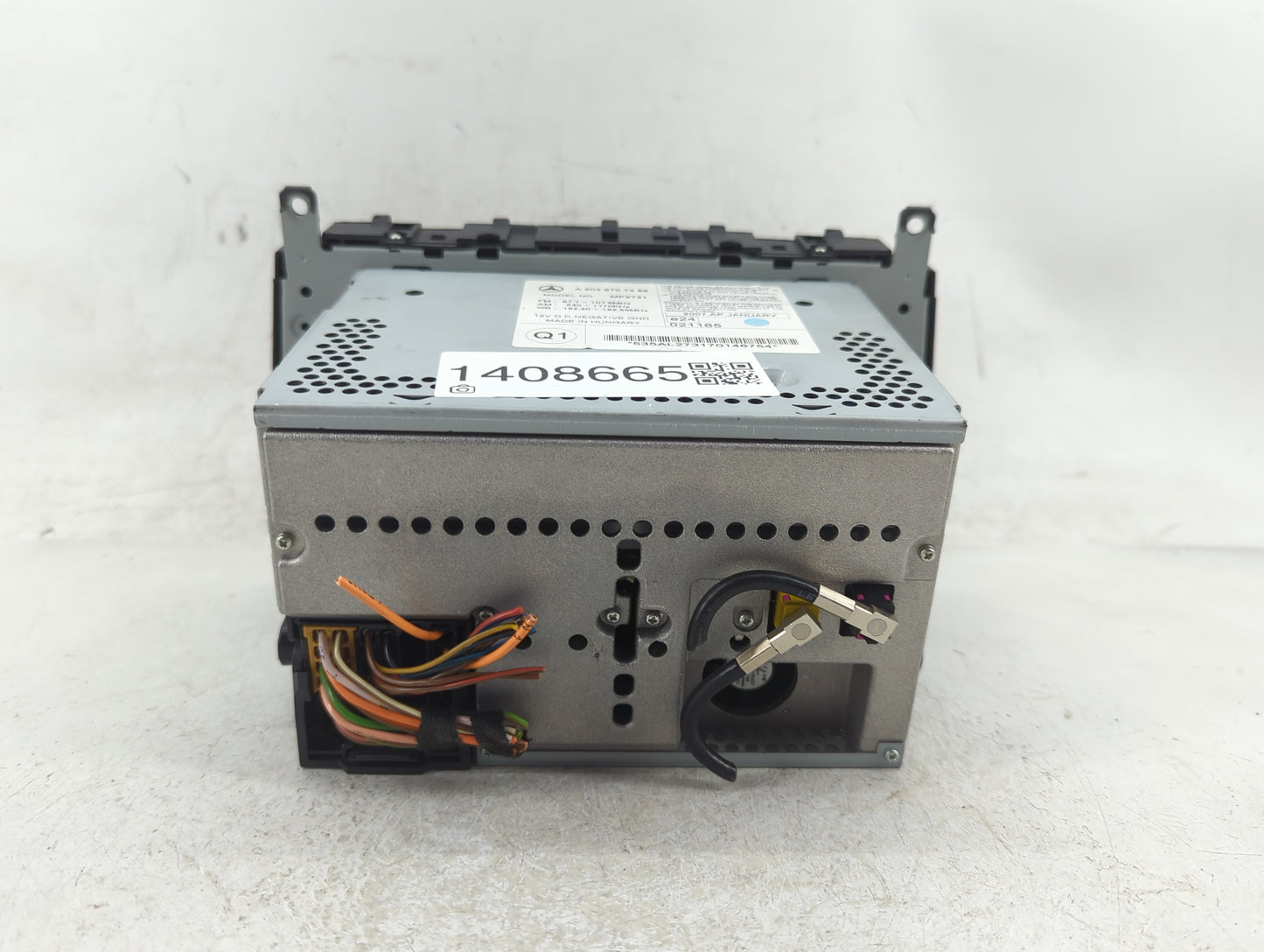 2007 Mercedes-Benz C250 Radio AM FM Cd Player Receiver Replacement P/N:A 203 870 73 89 Fits OEM Used Auto Parts - Oemusedaut