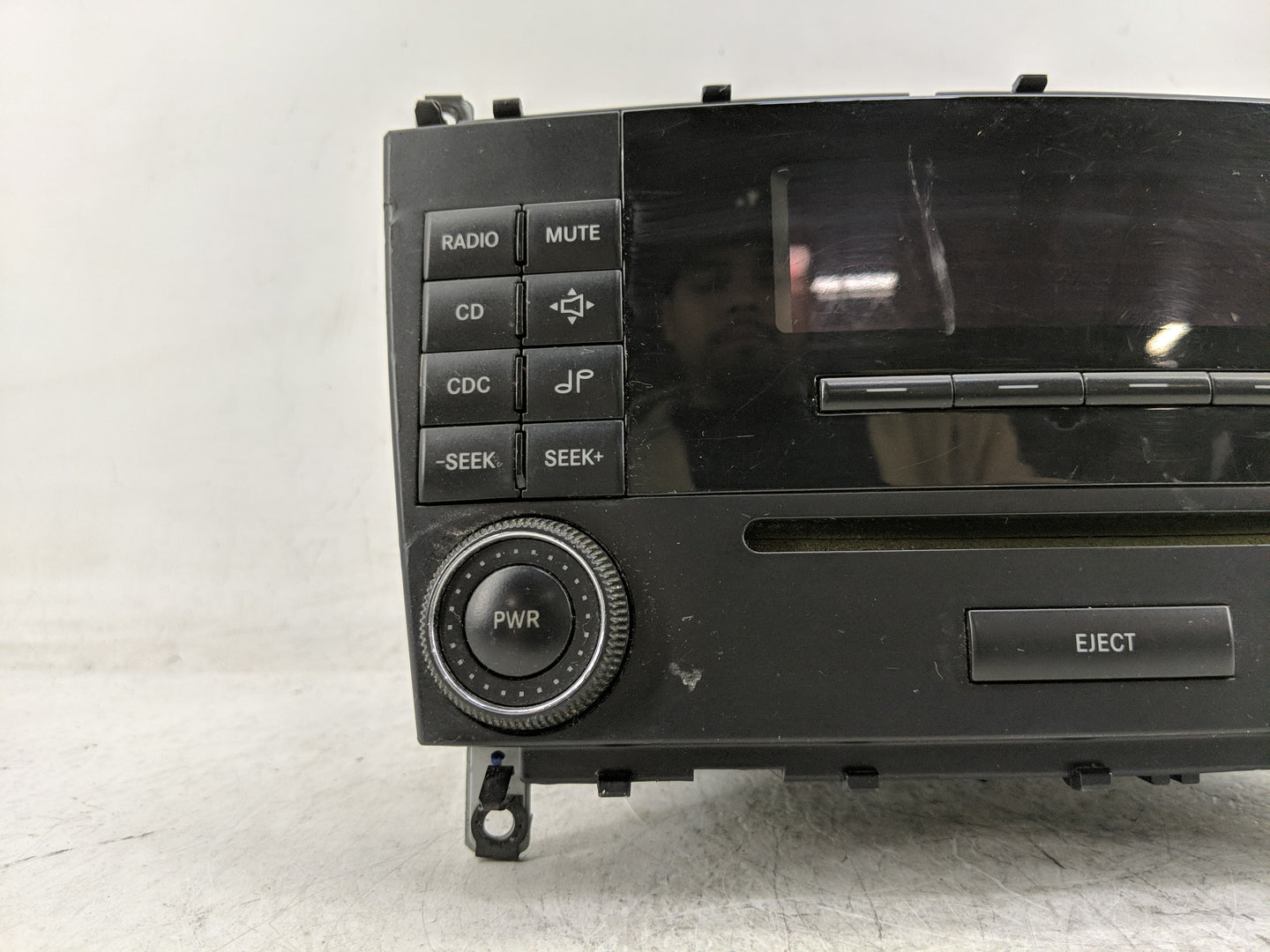 2007 Mercedes-Benz C280 Radio AM FM Cd Player Receiver Replacement P/N:A 203 870 73 89 Fits OEM Used Auto Parts - Oemusedaut