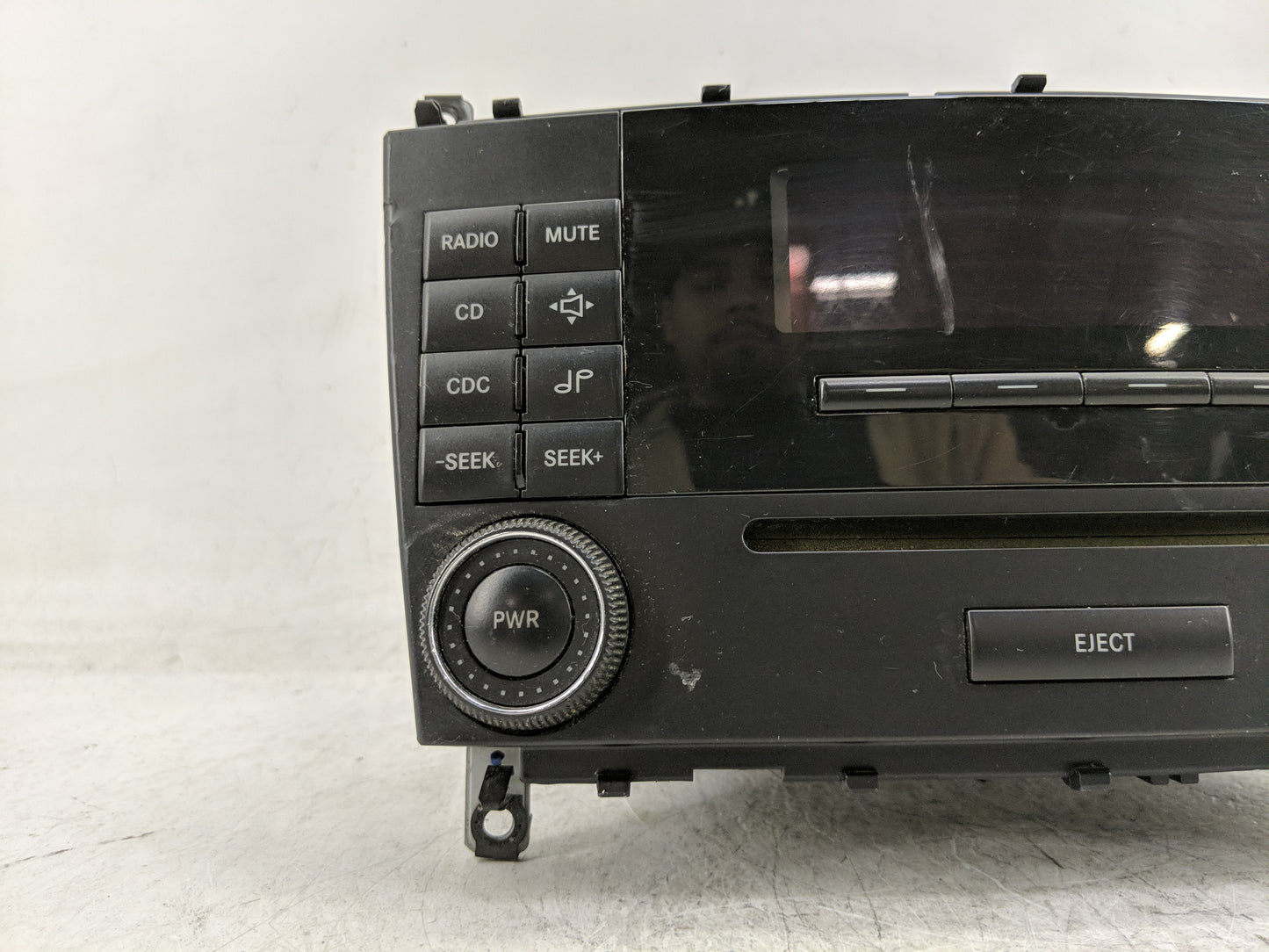 2007 Mercedes-Benz C280 Radio AM FM Cd Player Receiver Replacement P/N:A 203 870 73 89 Fits OEM Used Auto Parts - Oemusedaut
