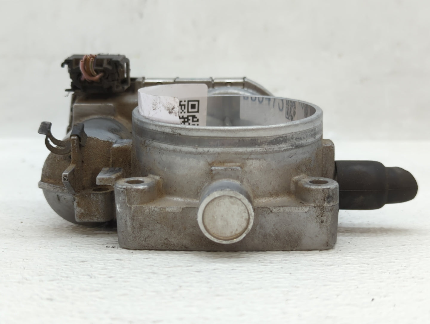 2006-2007 Mercedes-Benz C280 Throttle Body P/N:A 113 141 01 25 Fits Fits 2005 2006 2007 2008 2009 2010 2011 2012 2013 2014 O