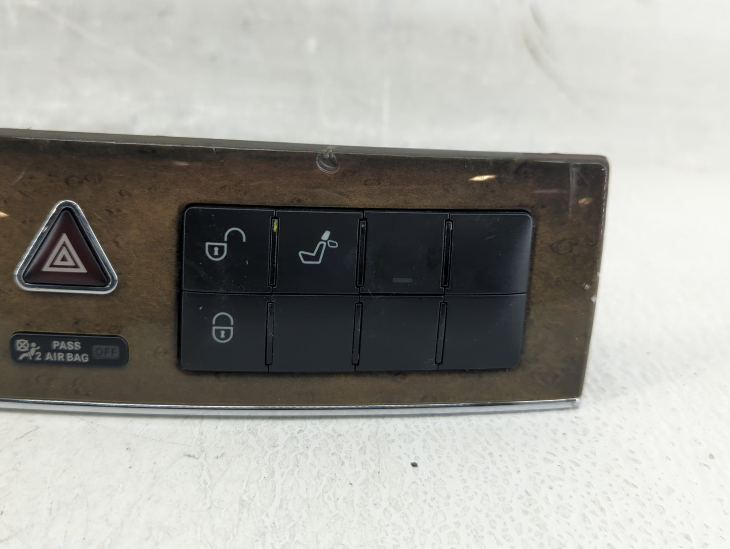 2007 Mercedes-benz C280 Hazard Switch 203 870 82 10 - Oemusedautoparts1.com