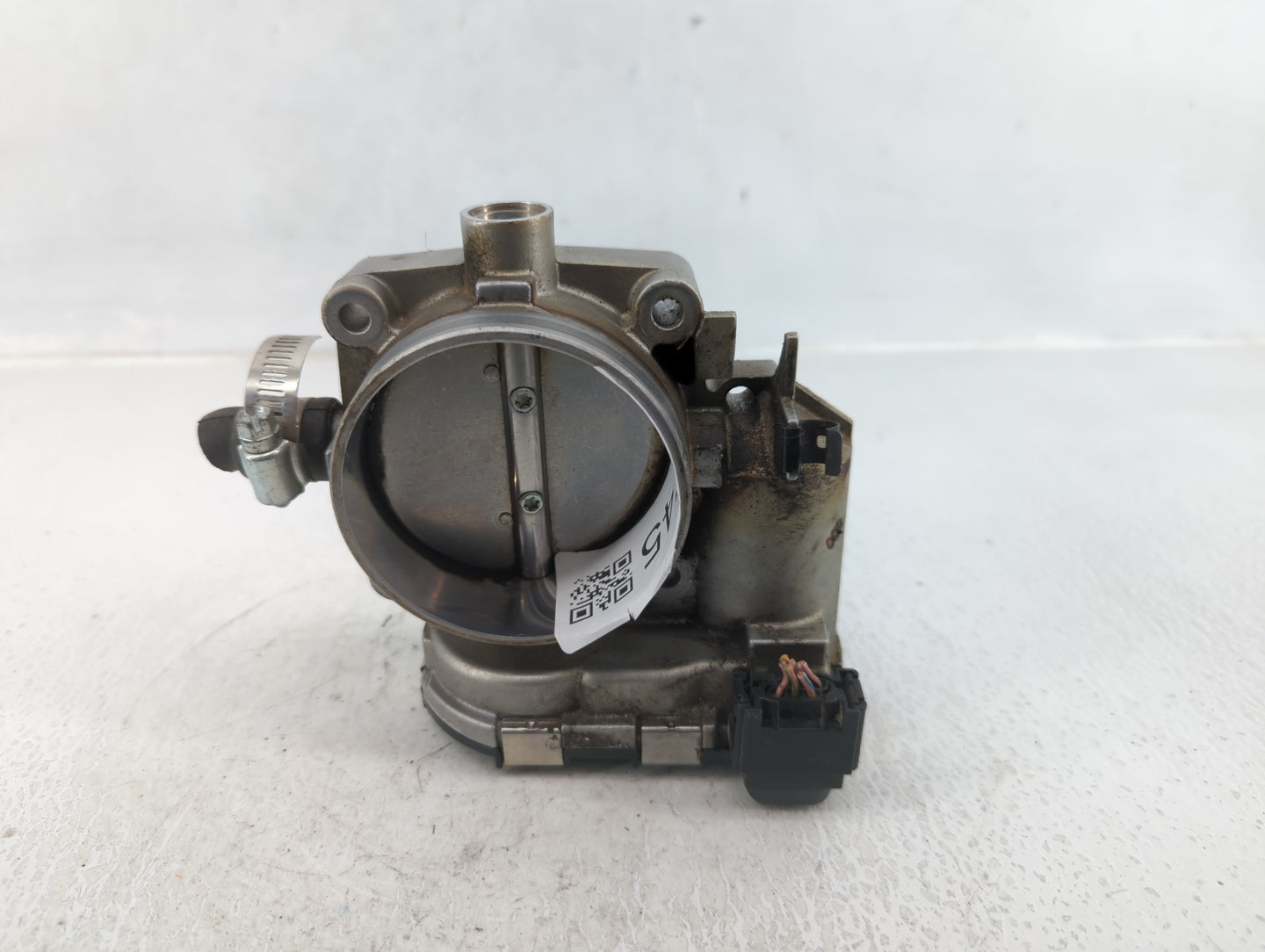 2006-2007 Mercedes-Benz C280 Throttle Body P/N:A 113 141 01 25 Fits Fits 2005 2006 2007 2008 2009 2010 2011 2012 2013 2014 O