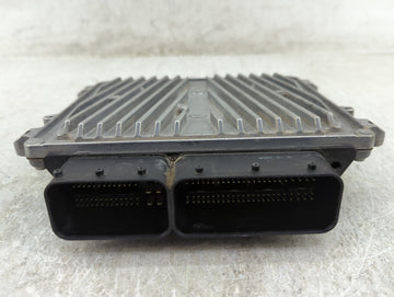 2007-2009 Mercedes-Benz Clk350 PCM Engine Control Computer ECU ECM PCU OEM P/N:A 272 153 32 91 0 261 209 220 Fits OEM Used A
