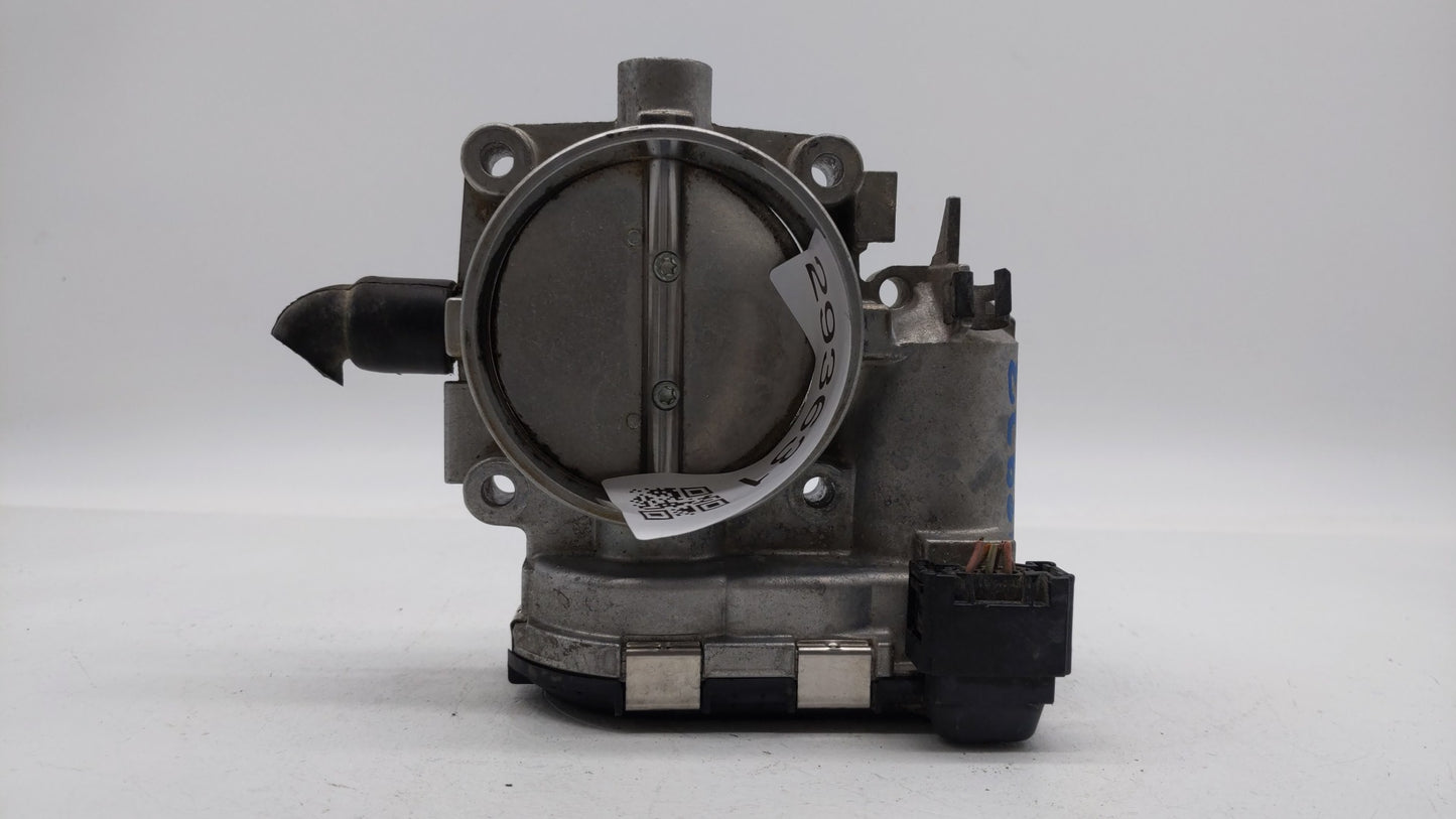 2006-2009 Mercedes-Benz Clk350 Throttle Body P/N:A 113 141 01 25 1131410125 Fits OEM Used Auto Parts - Oemusedautoparts1.com