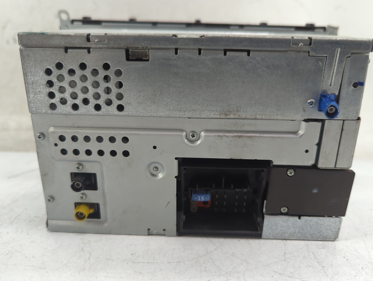 2007-2009 Mercedes-Benz Clk63 Amg Radio AM FM Cd Player Receiver Replacement P/N:A 209 820 69 89 Fits Fits 2006 2007 2008 20