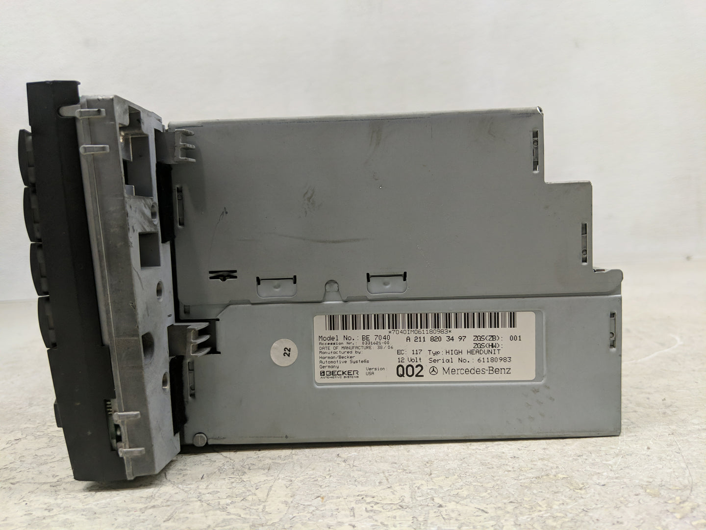 2007 Mercedes-Benz Cls500 Radio AM FM Cd Player Receiver Replacement P/N:BE7040 A2118203497, 01652559 Fits Fits 2008 OEM Use