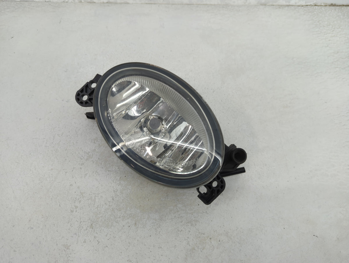 Mercedes-benz E-class Driver Left Oem Fog Light Lamp 1454544 - Oemusedautoparts1.com