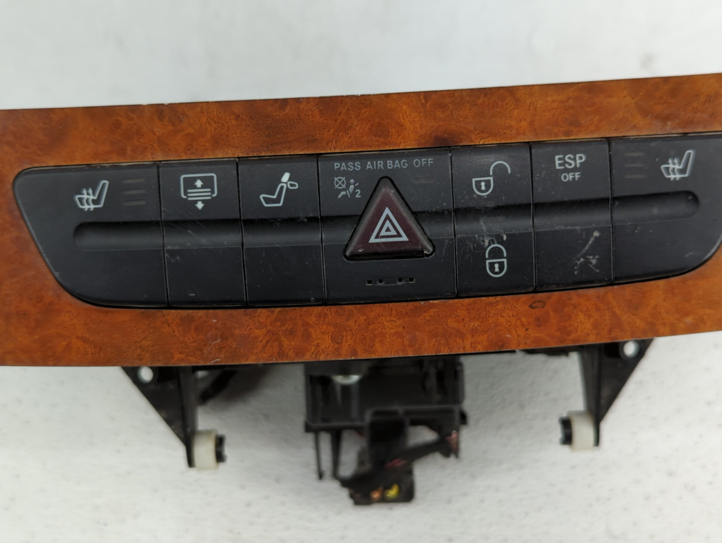 2007 Mercedes-Benz E280 Climate Control Module Temperature AC/Heater Replacement Fits OEM Used Auto Parts - Oemusedautoparts
