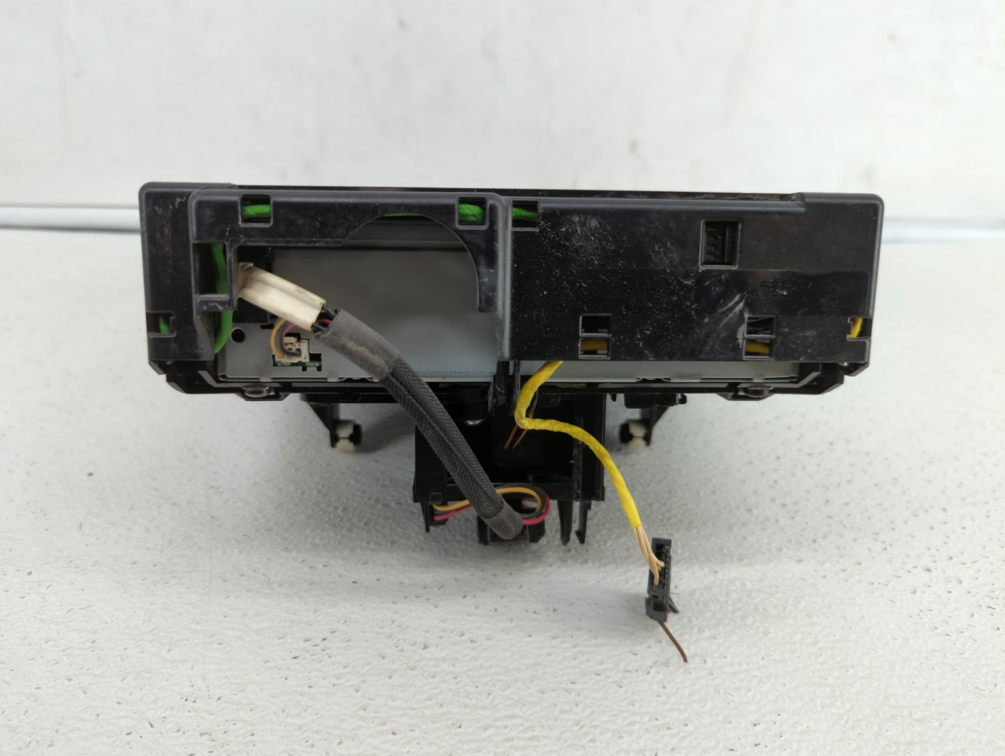 2007 Mercedes-Benz E280 Climate Control Module Temperature AC/Heater Replacement Fits OEM Used Auto Parts - Oemusedautoparts