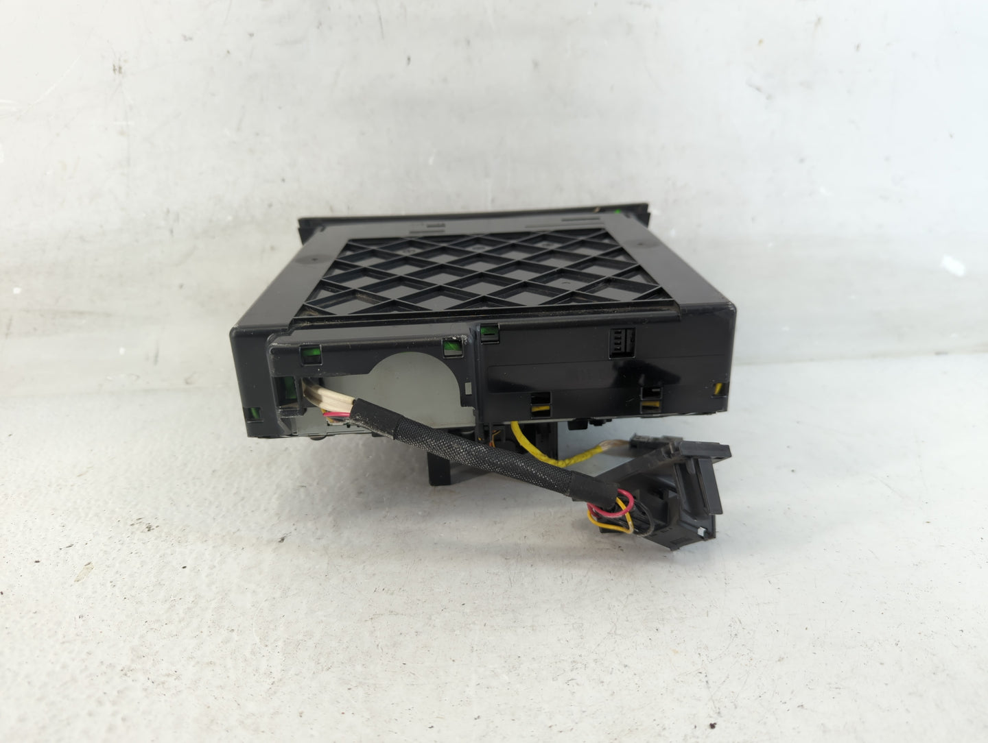 2007 Mercedes-Benz E350 Radio AM FM Cd Player Receiver Replacement P/N:7276a 07139 Fits OEM Used Auto Parts - Oemusedautopar