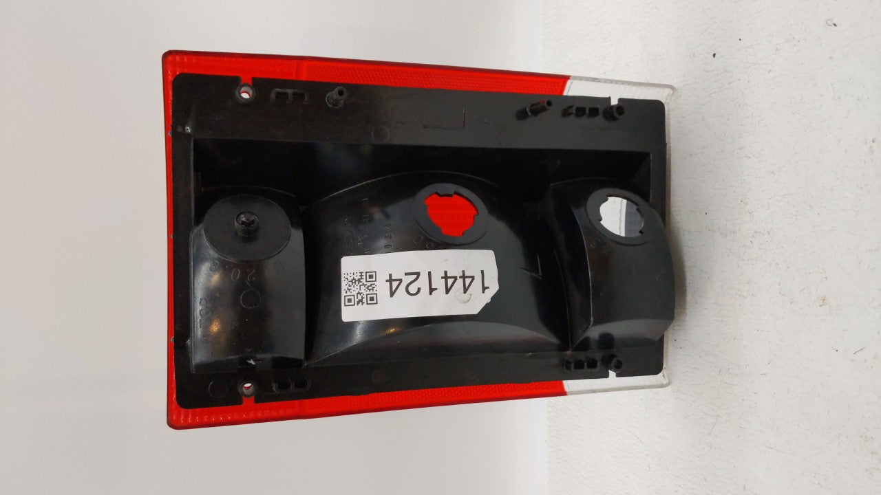 2007 Mercedes-Benz E350 Tail Light Assembly Driver Left OEM P/N:F7UB 13441 A1 Fits OEM Used Auto Parts - Oemusedautoparts1.c