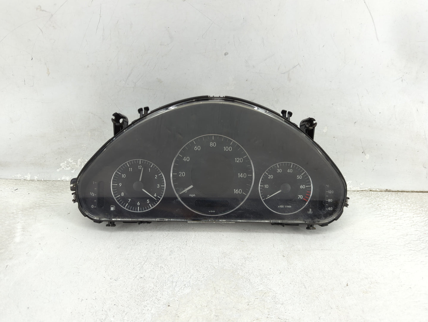 2007 Mercedes-Benz E350 Instrument Cluster Speedometer Gauges P/N:A 211 540 58 48 Miles: Fits OEM Used Auto Parts - Oemuseda