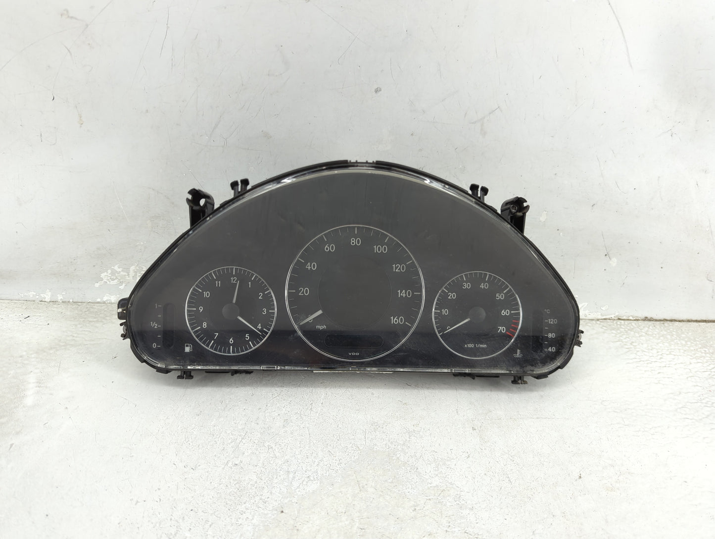 2007 Mercedes-Benz E350 Instrument Cluster Speedometer Gauges P/N:A 211 540 58 48 Miles: Fits OEM Used Auto Parts - Oemuseda