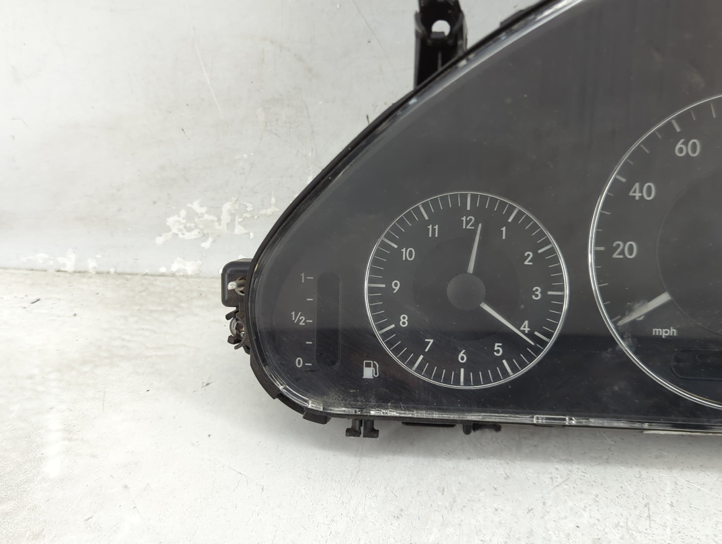 2007 Mercedes-Benz E350 Instrument Cluster Speedometer Gauges P/N:A 211 540 58 48 Miles: Fits OEM Used Auto Parts - Oemuseda