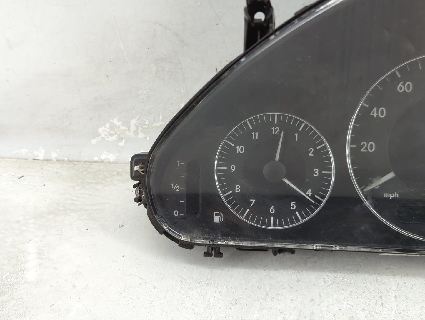 2007 Mercedes-Benz E350 Instrument Cluster Speedometer Gauges P/N:A 211 540 58 48 Miles: Fits OEM Used Auto Parts - Oemuseda
