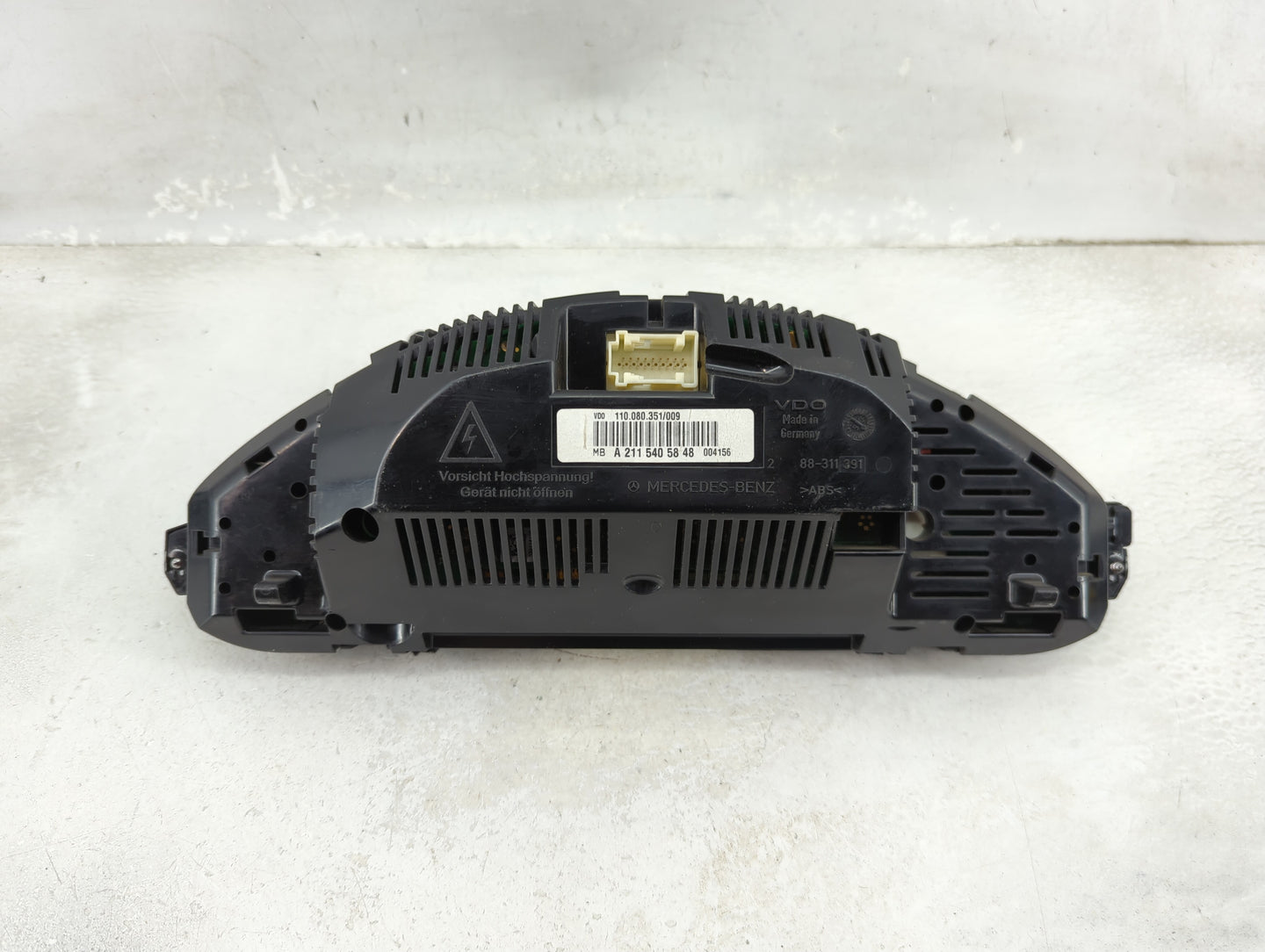 2007 Mercedes-Benz E350 Instrument Cluster Speedometer Gauges P/N:A 211 540 58 48 Miles: Fits OEM Used Auto Parts - Oemuseda
