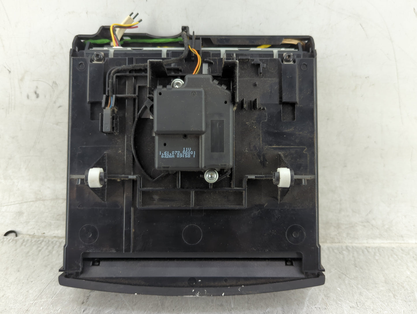 2006-2009 Mercedes-benz E350 Radio Cd Changer 1.61.072.50001|6326a - Oemusedautoparts1.com