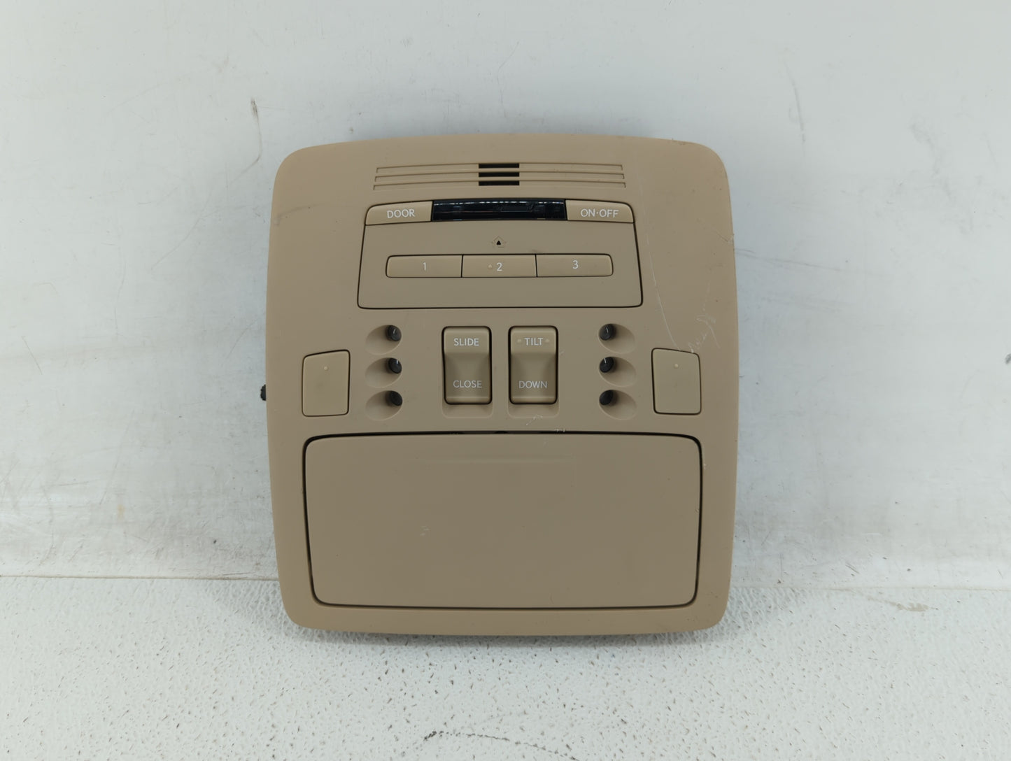 2007 Mercedes-benz E350 Overhead Roof Console Beige - Oemusedautoparts1.com