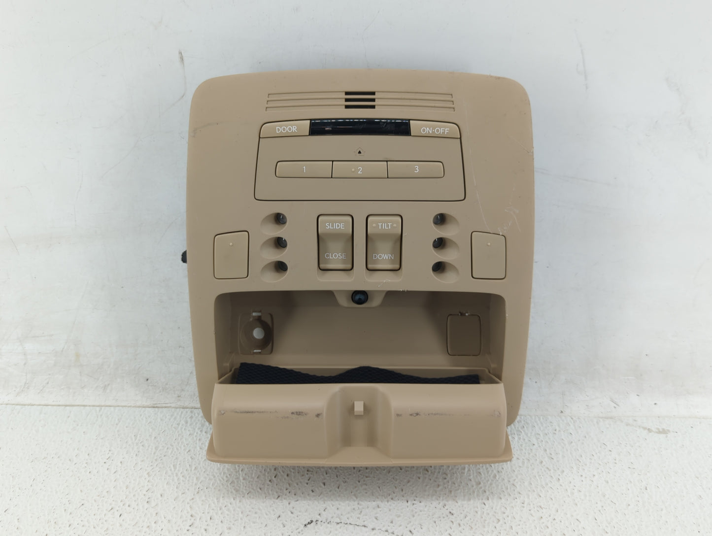 2007 Mercedes-benz E350 Overhead Roof Console Beige - Oemusedautoparts1.com