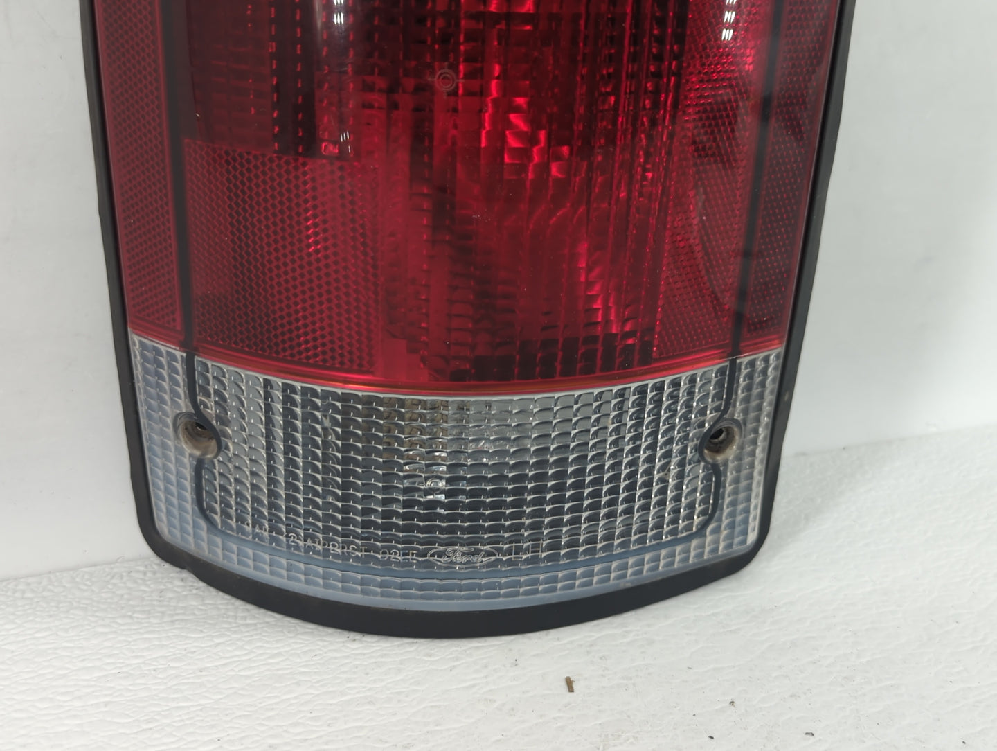 2007 Mercedes-Benz E350 Tail Light Assembly Driver Left OEM P/N:F7UB-13441-AA Fits OEM Used Auto Parts - Oemusedautoparts1.c