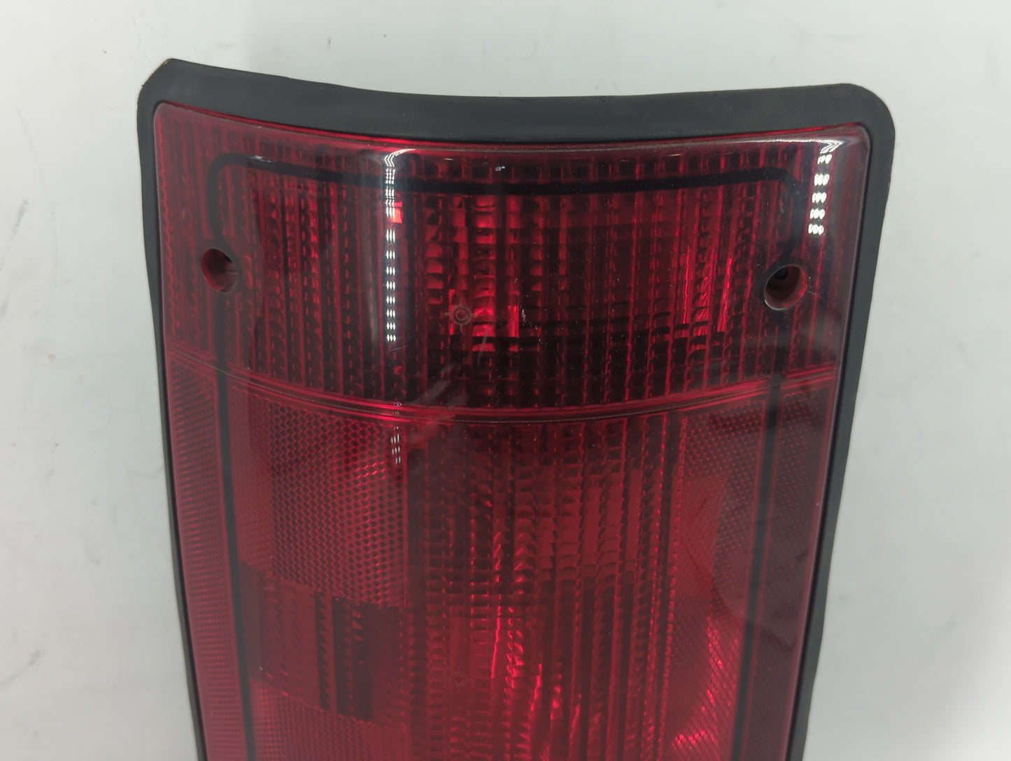2007 Mercedes-Benz E350 Tail Light Assembly Driver Left OEM P/N:F7UB-13441-AA Fits OEM Used Auto Parts - Oemusedautoparts1.c