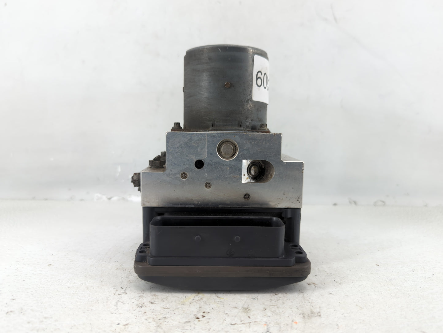 2007 Mercedes-Benz E350 ABS Pump Control Module Replacement P/N:A211 431 14 12 Fits OEM Used Auto Parts - Oemusedautoparts1.