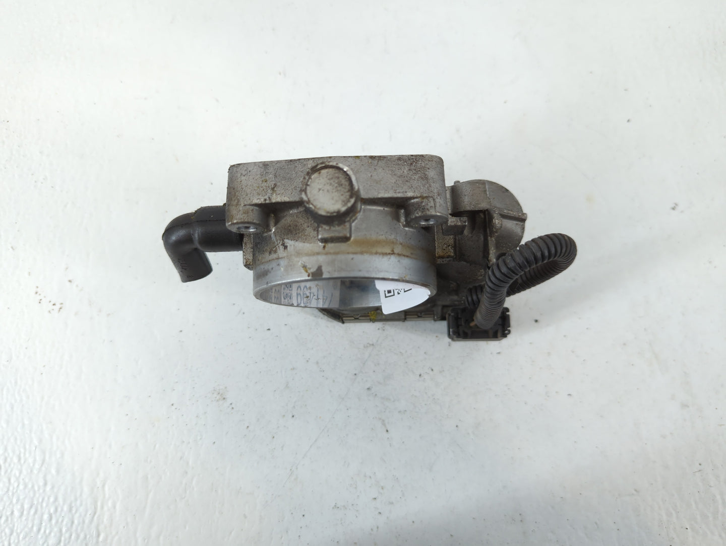 2007-2011 Mercedes-Benz E350 Throttle Body P/N:A 113 141 01 25 Fits Fits 2005 2006 2007 2008 2009 2010 2011 2012 2013 2014 O