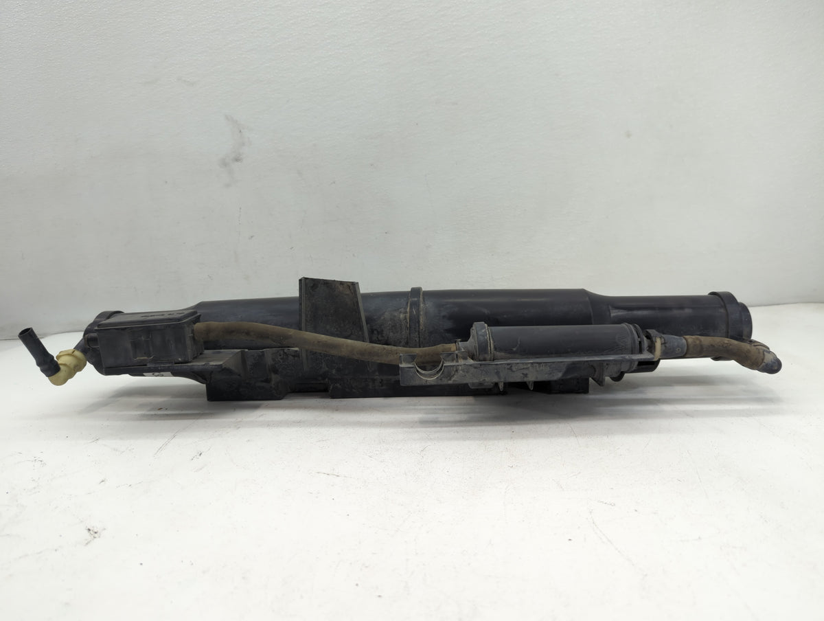 2007 Mercedes-benz E450 Fuel Vapor Charcoal Canister - Oemusedautoparts1.com