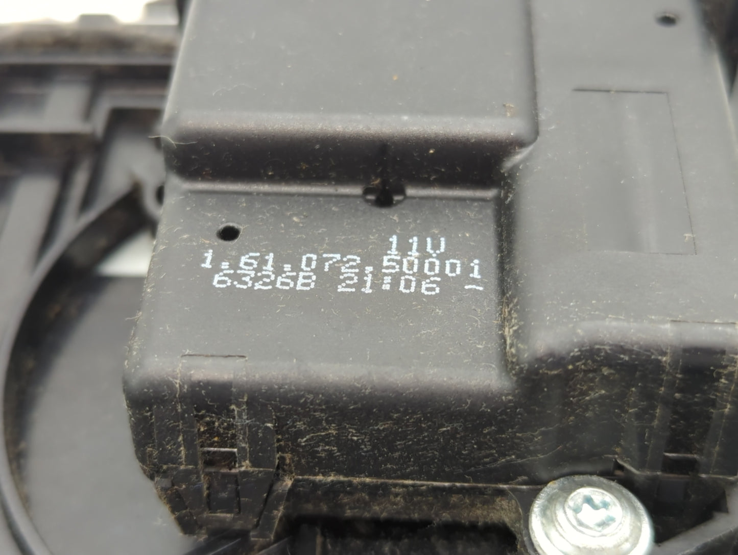 2007 Mercedes-benz E500 Hazard Switch A211 680 05 52 - Oemusedautoparts1.com