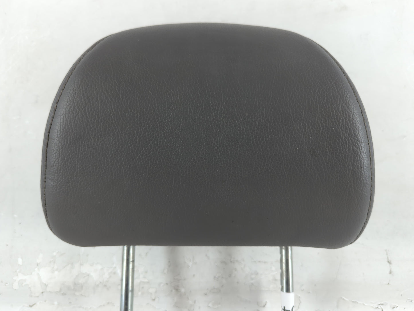 2007 Mercedes-Benz E63 Amg Headrest Head Rest Front Driver Passenger Seat Fits OEM Used Auto Parts - Oemusedautoparts1.com
