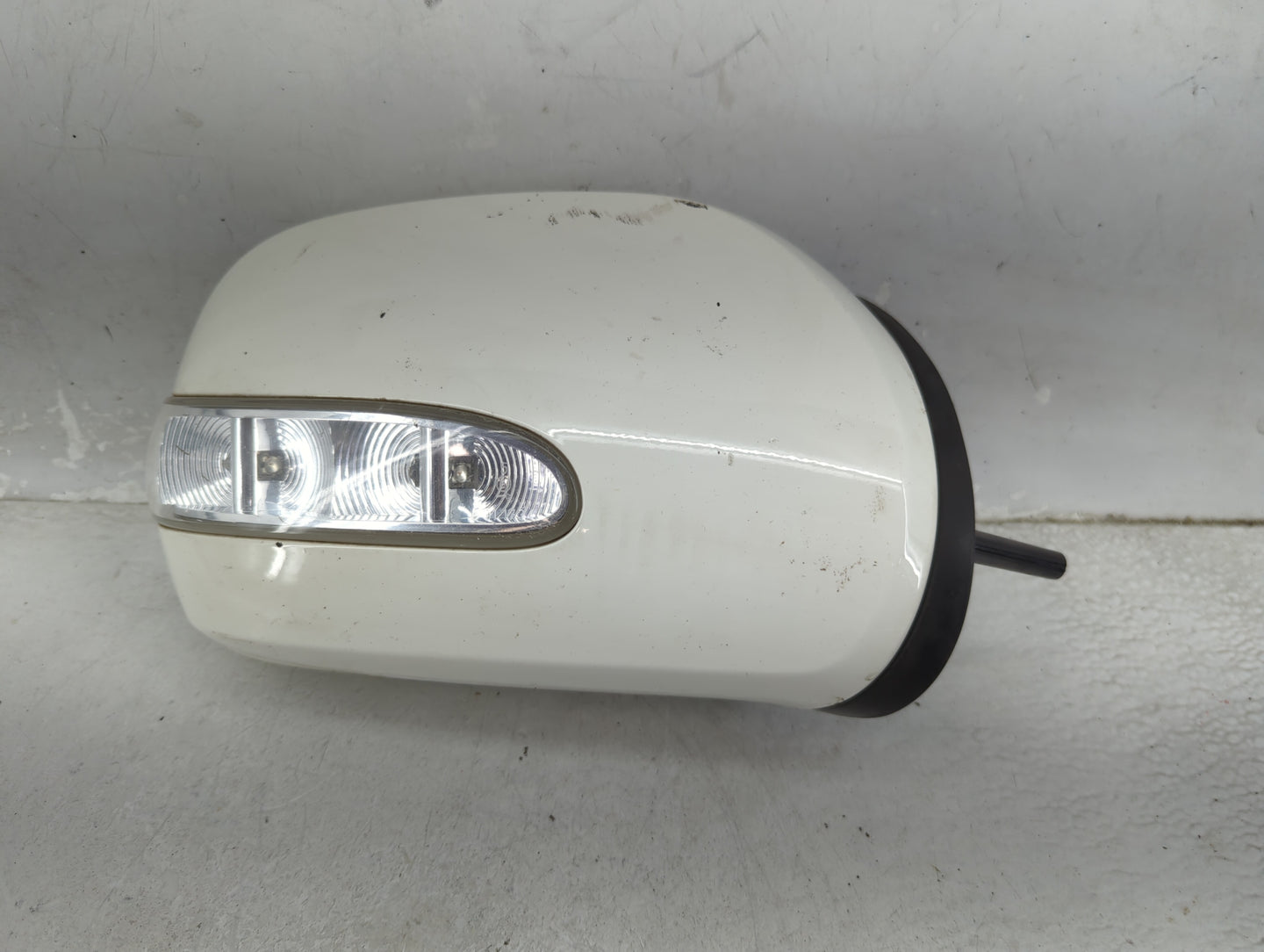 2007 Mercedes-Benz Gl-Class Passenger Side View Mirror - Right Door Mirror OEM Used - Oemusedautoparts1.com
