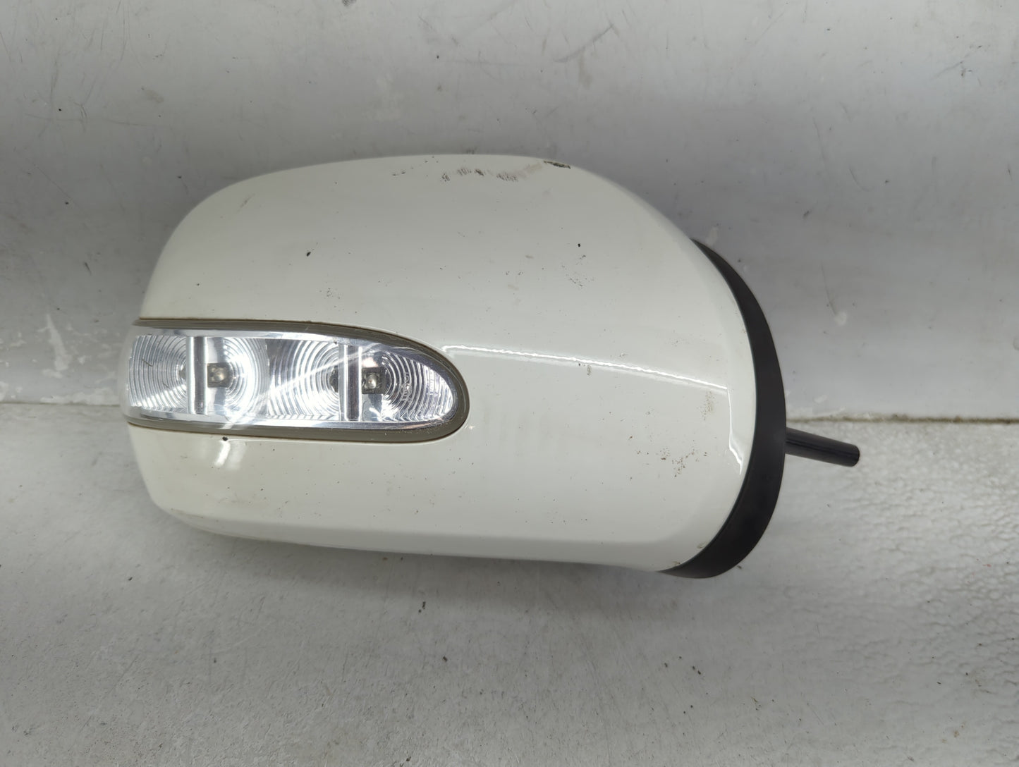 2007 Mercedes-Benz Gl-Class Passenger Side View Mirror - Right Door Mirror OEM Used - Oemusedautoparts1.com