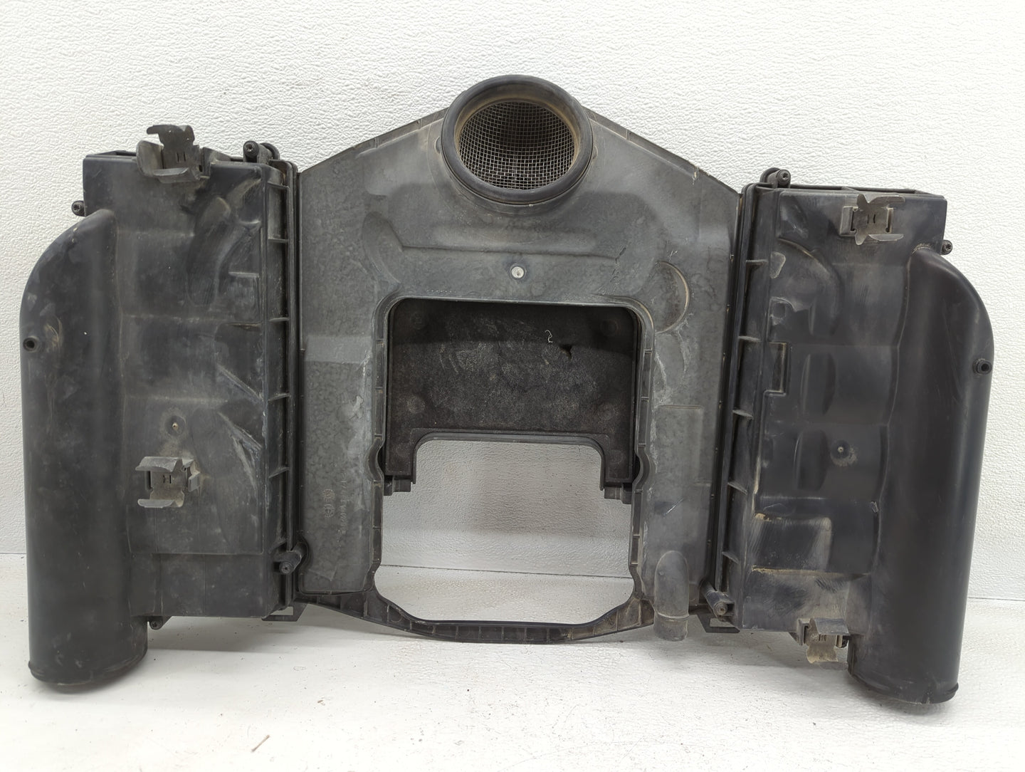 Mercedes-benz Gl320 Air Cleaner Intake-duct Hose Tube - Oemusedautoparts1.com