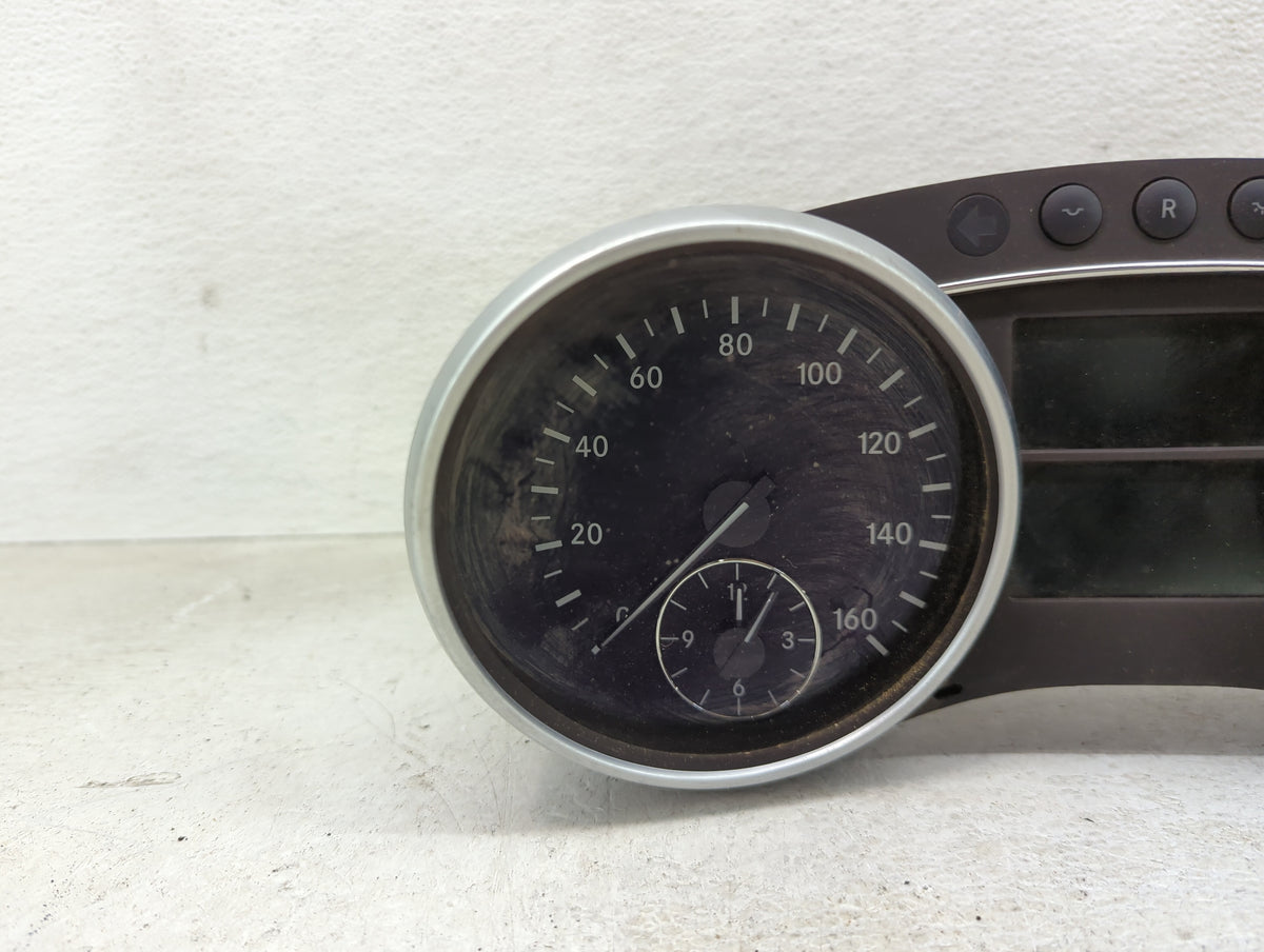 2007 Mercedes-Benz Gl350 Instrument Cluster Speedometer Gauges P/N:A1645403447 A2C53140394 Miles: Fits OEM Used Auto Parts -