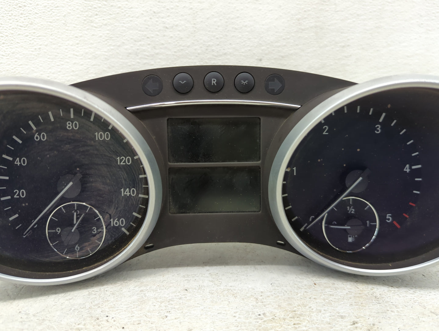 2007 Mercedes-Benz Gl350 Instrument Cluster Speedometer Gauges P/N:A1645403447 A2C53140394 Miles: Fits OEM Used Auto Parts -