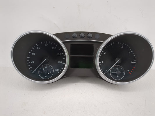 2007 Mercedes-Benz Gl450 Instrument Cluster Speedometer Gauges P/N:A164 540 32 47 Fits OEM Used Auto Parts - Oemusedautopart