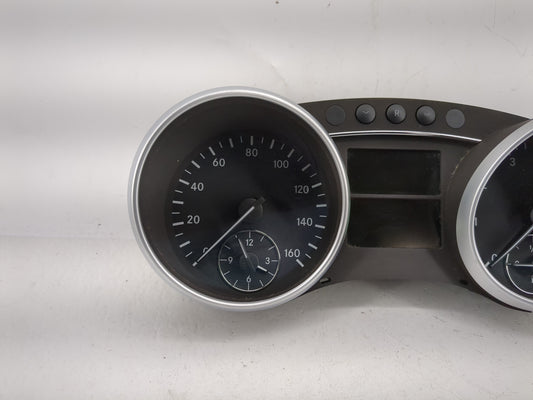 2007 Mercedes-Benz Gl450 Instrument Cluster Speedometer Gauges P/N:A164 540 32 47 Fits OEM Used Auto Parts