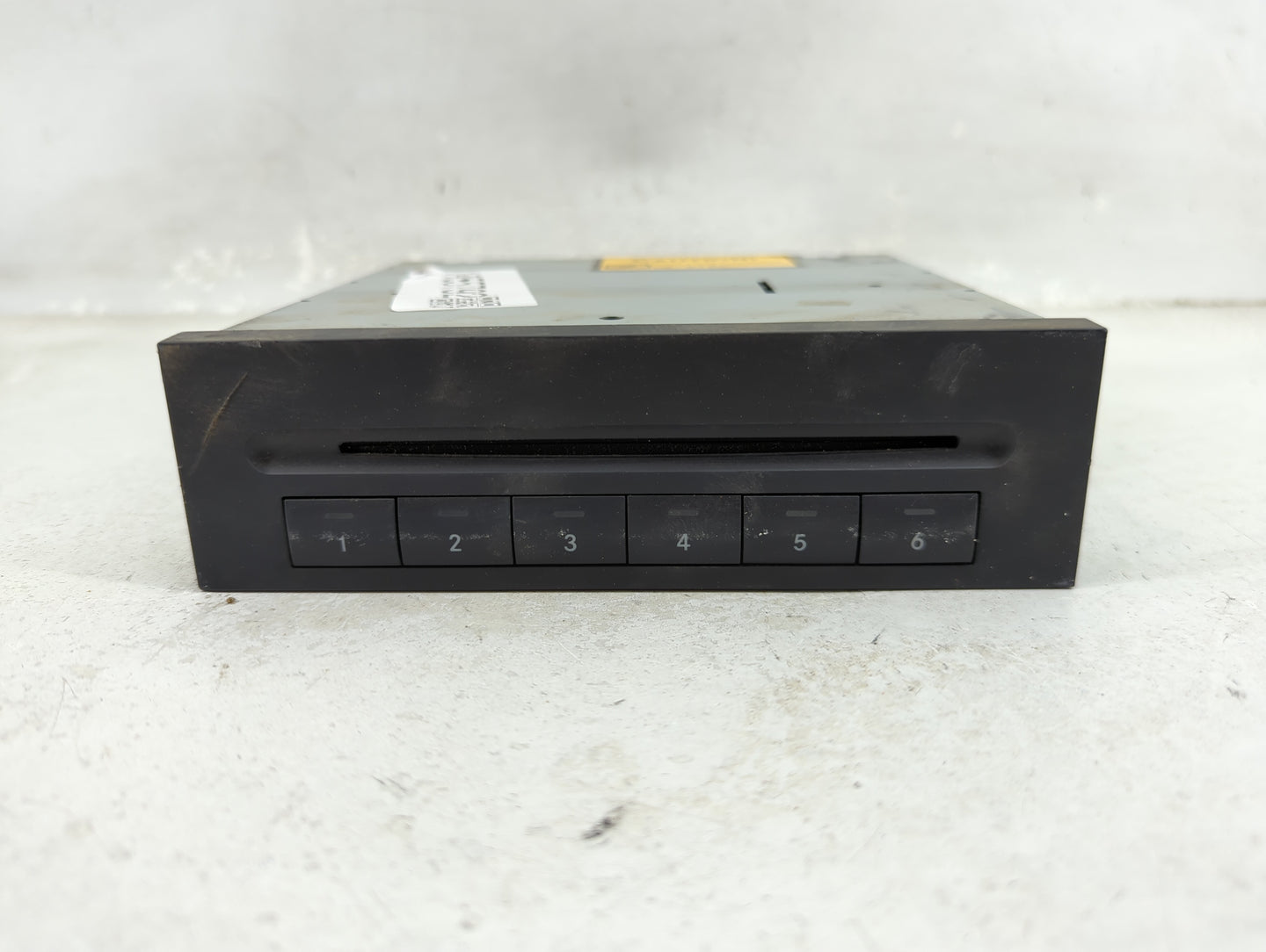 2007-2012 Mercedes-Benz Gl450 Radio AM FM Cd Player Receiver Replacement P/N:A 211 870 61 89 Fits OEM Used Auto Parts - Oemu