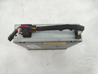 2007-2012 Mercedes-Benz Gl450 Radio AM FM Cd Player Receiver Replacement P/N:A 211 870 61 89 Fits OEM Used Auto Parts - Oemu