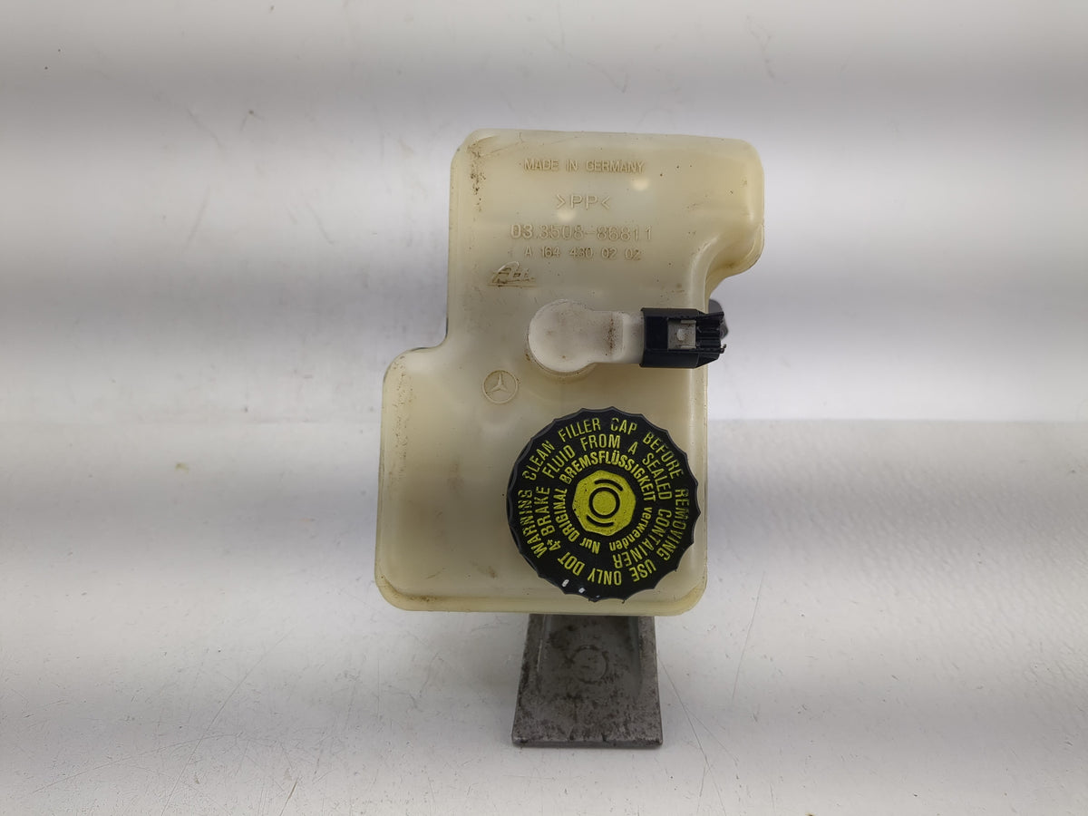 Mercedes-benz Ml250 Brake Master Cylinder - Oemusedautoparts1.com