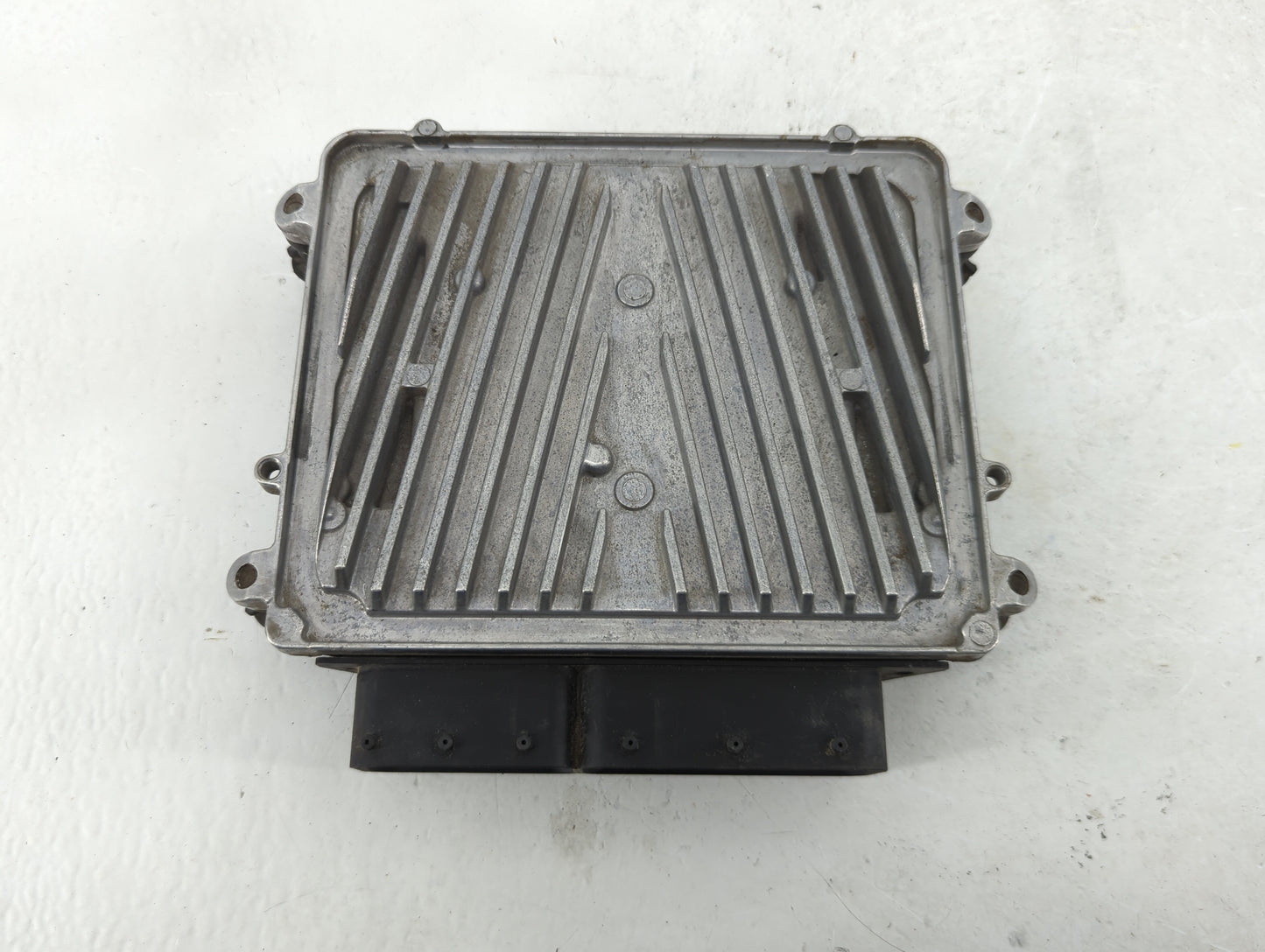 2007 Mercedes-Benz Ml250 PCM Engine Control Computer ECU ECM PCU OEM P/N:A 003 446 70 40 0 261 209 203 Fits Fits 2008 2009 O