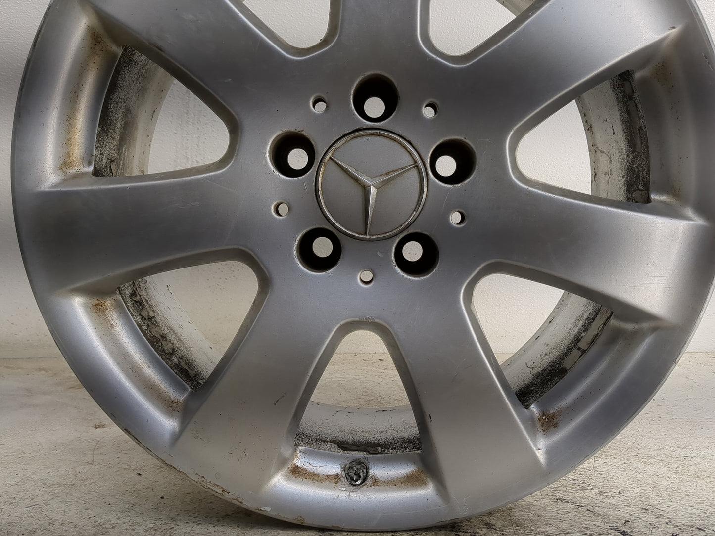 2006-2007 Mercedes-benz Ml350 Oem Wheel Rim 1351901 - Oemusedautoparts1.com