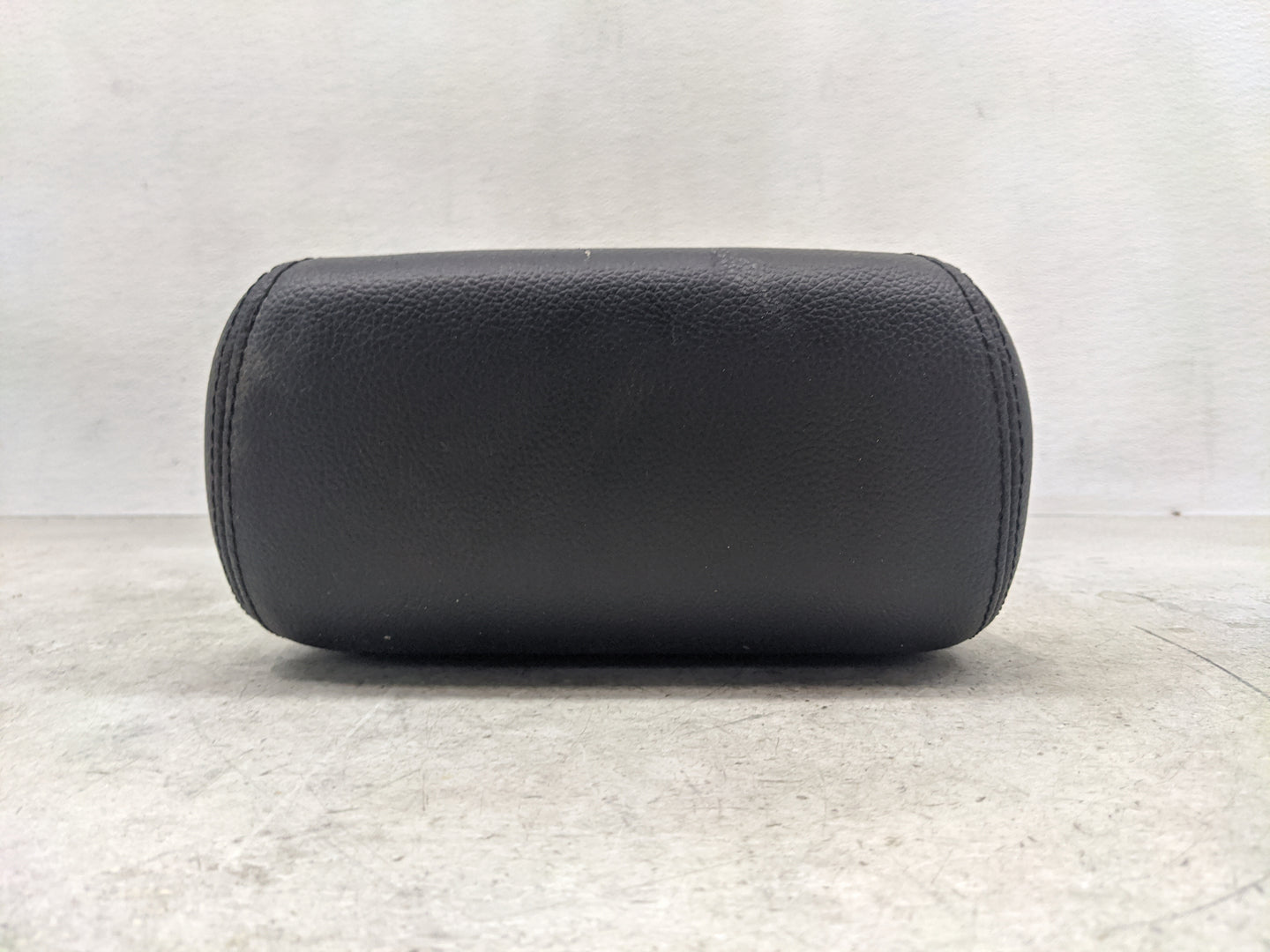 2006-2011 Mercedes-Benz Ml350 Headrest Head Rest Rear Seat Fits Fits 2006 2007 2008 2009 2010 2011 OEM Used Auto Parts - Oem