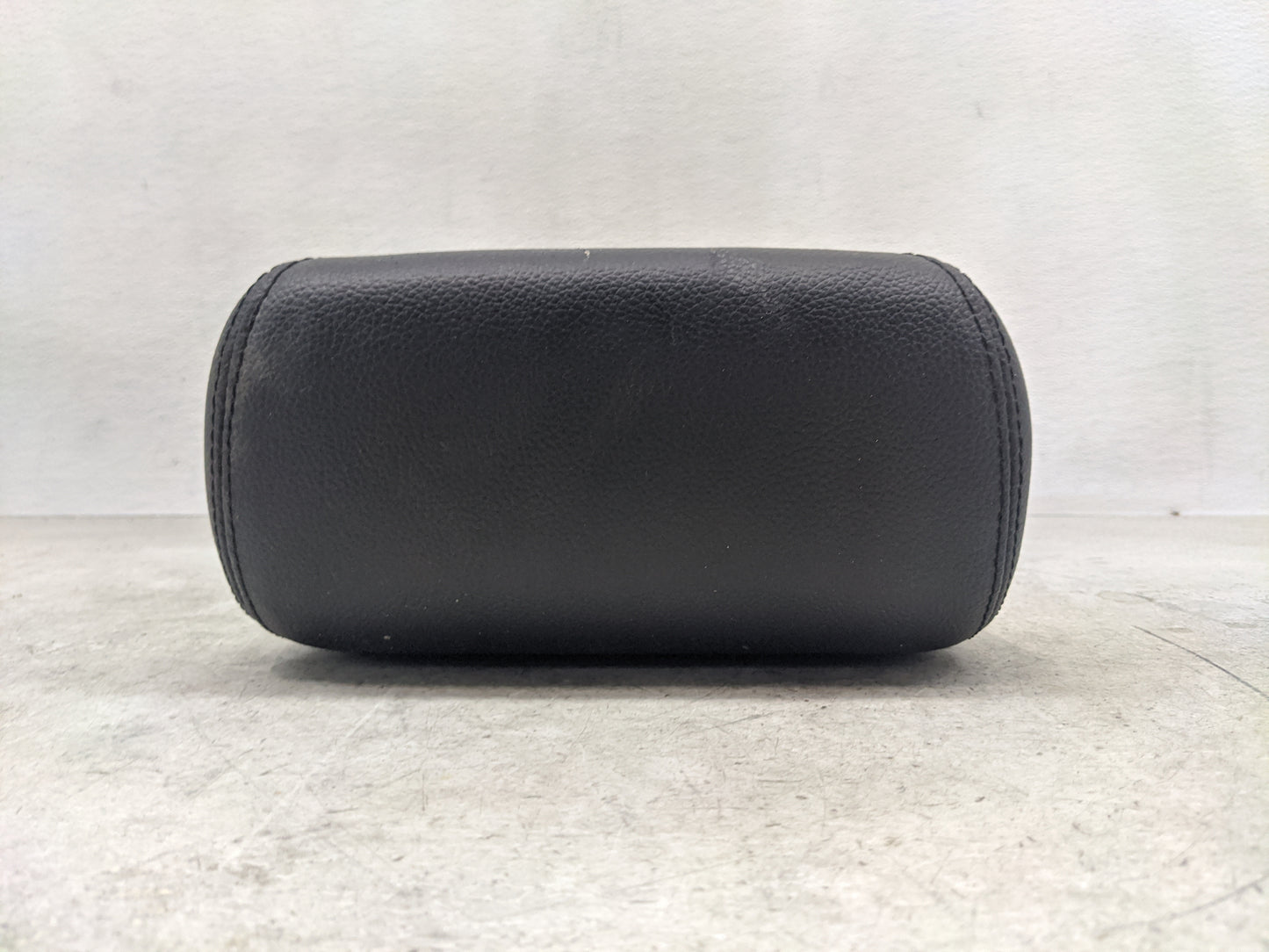 2006-2011 Mercedes-Benz Ml350 Headrest Head Rest Rear Seat Fits Fits 2006 2007 2008 2009 2010 2011 OEM Used Auto Parts - Oem