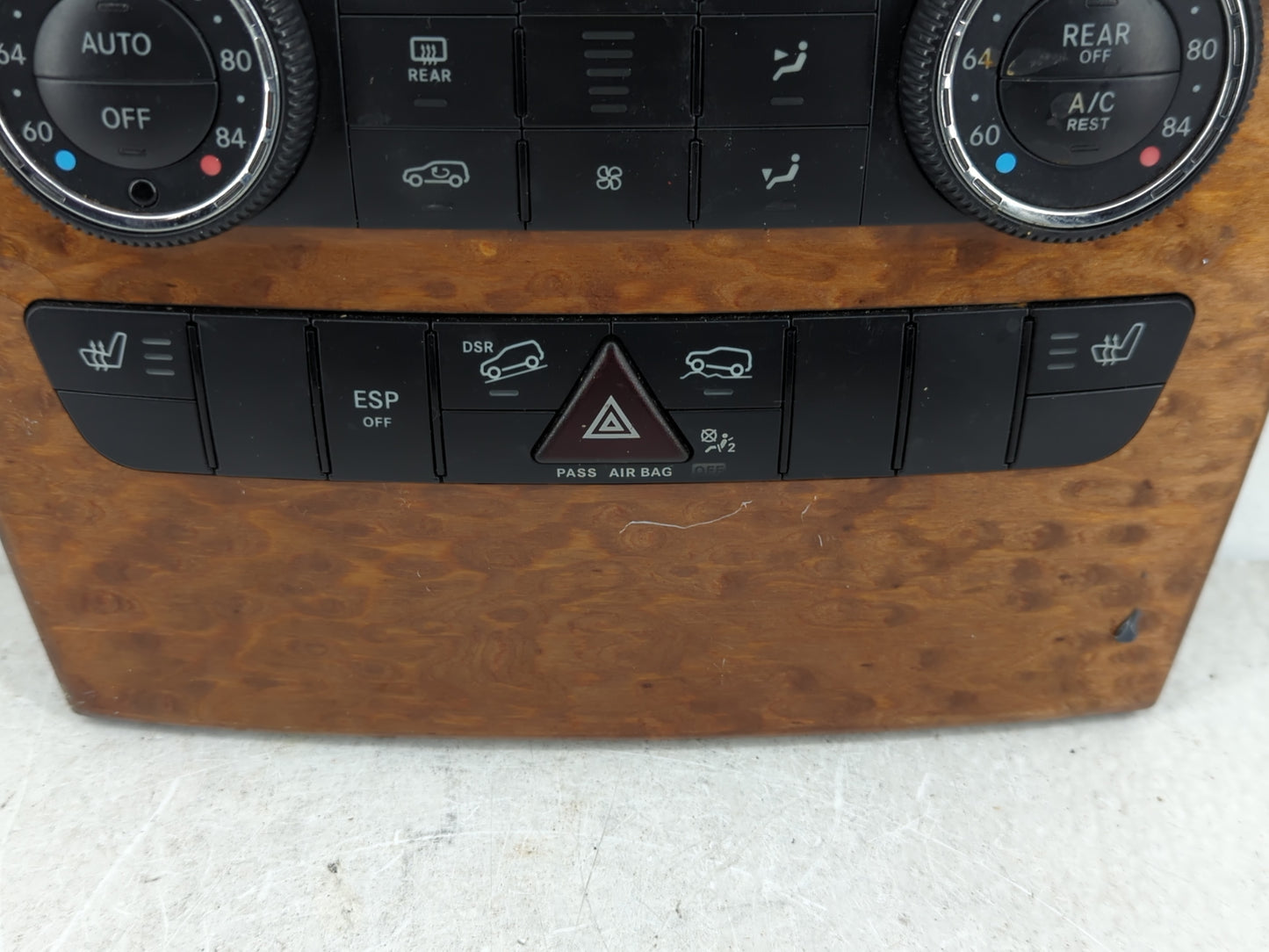 2006-2008 Mercedes-Benz Ml350 Climate Control Module Temperature AC/Heater Replacement P/N:A251 820 38 89 A251 820 80 89 Fit