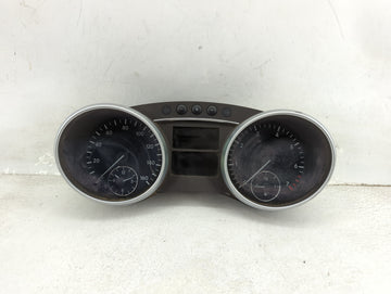 2007 Mercedes-Benz Ml350 Instrument Cluster Speedometer Gauges P/N:A2C53240808 A1645408847 Miles:133K Fits OEM Used Auto Par